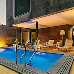 Κατάλυμα σε φάρμα Casa Mouroas