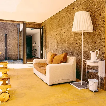 Casa Mouroas * 몬딤데바스토