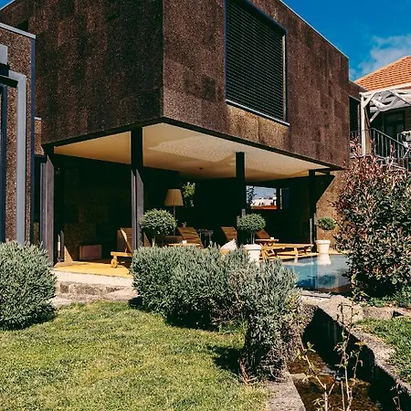 Casa Mouroas 农家乐 *